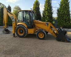 Komatsu WB-93R 